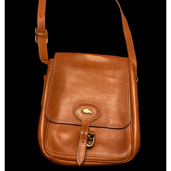 Roots Handbags - Vintage leather Roots bag